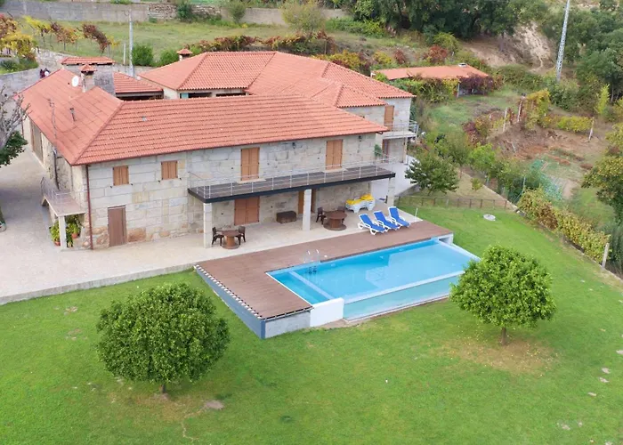 O Beiral Da Anastacia Holiday home Marco de Canaveses