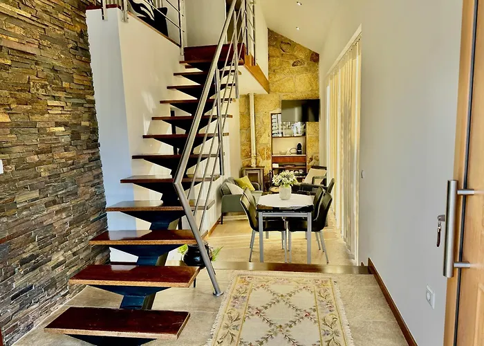 O Beiral Da Anastácia Marco de Canavezes